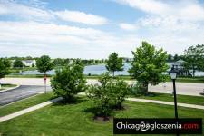 Witam Panstwa! Polecam do kupna condo W Silverstone Lake w Carpentersville!