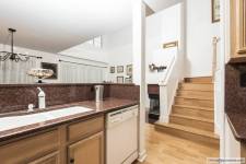 Townhouse w Des Plaines. 3 sypialnie, 2.5 łazienki.