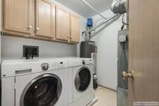 Townhouse w Des Plaines. 3 sypialnie, 2.5 łazienki.