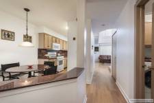 Townhouse w Des Plaines. 3 sypialnie, 2.5 łazienki.