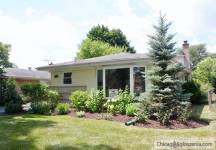 House in great SCHOOL DISTRICT in Arlington Heights