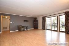 Beautiful 2bed/2bath condo in Des Plaines