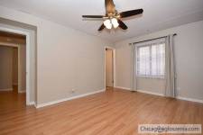 Beautiful 2bed/2bath condo in Des Plaines