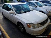 White, Toyota Avalon 2001