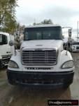 2004 Freightliner columbia