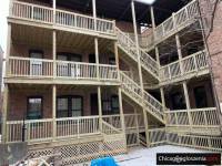 Firma Chicago Porch Compliance zatrudni sub-contractors na porch I decks.
