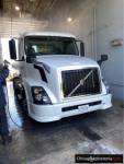 2013 Volvo vnl day cab