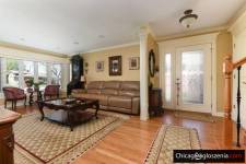 Piekny dom w Morton Grove na sprzedaz