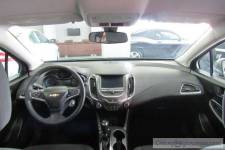2017 Chevrolet Cruze LT W/ BACK UP CAM
