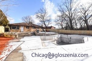COMPLETELY RENOVATED ELEGANT ALL BRICK RANCH IN MOHAWK TERRACE SUBDIVISION!!