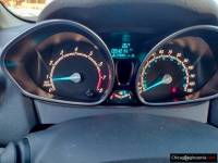Sprzedam samochod marki Ford Fiesta Titanium .