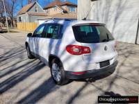 2009 Volkswagen Tiguan SEL 4Motion Sport Utility