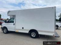 2022 Chevrolet Express 3500 Box trok.