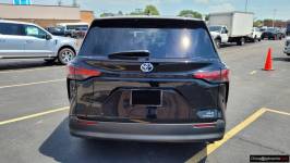 Sprzedam 2022 TOYOTA SIENNA XLE HYBRID