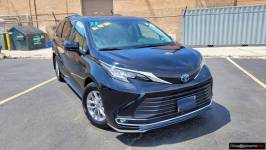 Sprzedam 2022 TOYOTA SIENNA XLE HYBRID