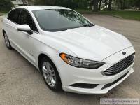 2018 FORD FUSION SE HYBRID - 2,800 MILES - LIKE NEW IN AND OUT - 1 OWNER - CLEAN CAR FAX