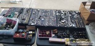 I am selling lots of clothing,jewelry,crystal glass vases and glasses,silverware trays and lots more