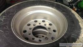 Kola truck wheels ( rims + tires ) 445 / 50 / 22.5
