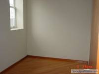 Apt for rent in Old Town!