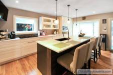 3 Beds 3 Baths House