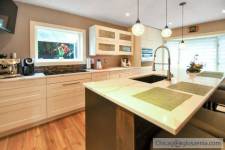 3 Beds 3 Baths House