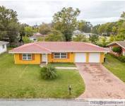 Better than new!!! 2 bed/2 bath/2 car garage plus den/office.