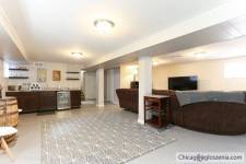 3 BEDROOM 9738 S Claremont Ave