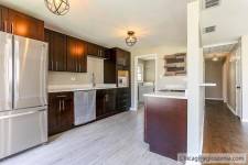 Oak Lawn House