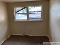 Single Family Home in Burnham, IL