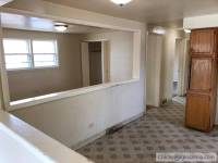 Single Family Home in Burnham, IL