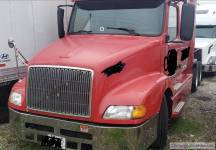 semi Volvo 2003