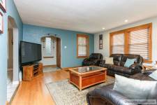 9307 S 55th Ave   FOR SALE