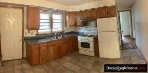 2 Bedroom. 1 Bath Apartment (Broker owned)