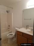 Na wynajem. Paired Home 2 Bed/2 Bath z podwojnym garazem i ogrodzona dzialka