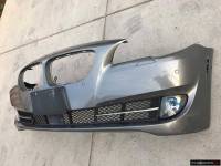 Sprzedam oryginalny przedni zderzak do BMW