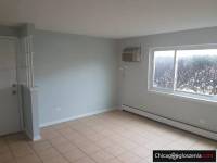 Odnowiony dwu-sypialnowy garden apartment
