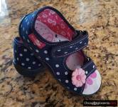 Wyprzedaż pantofli do wyczerpania zapasòw
