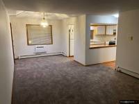 For rent 2 bedroom, 1.5 bath, 3rd floor,