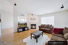 Fantastic price for amazing 3 bed 2 bath townhouse