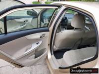 Toyota Corolla LE, 2012