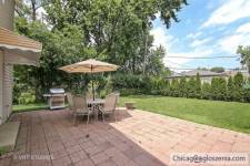 Come and see this fabulous 5 bed/3.5 bath Custom home
