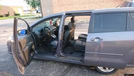Mazda 5 Minivan 2008