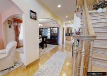 Piekny dom na sprzedaz! 4 beds 4 baths 4,200 sq ft
