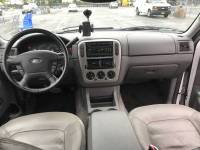 Ford Explorer XLT 2004 4wd  z kaliforni ( zero rdzy )